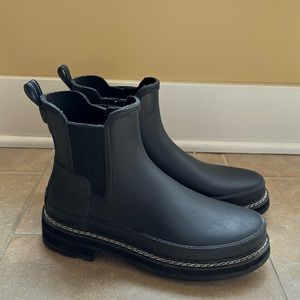 Women's Refined Slim Fit Chelsea Hunter Boots, size 10